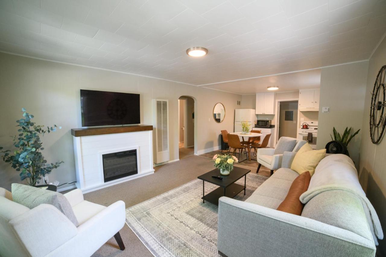 Adorable And Cozy Bungalow Great Falls Exteriör bild